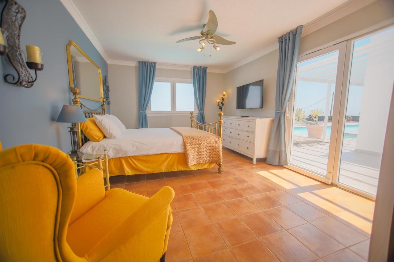 Вилла Casa Conil With A Private 25 Meter Heated Pool Экстерьер фото